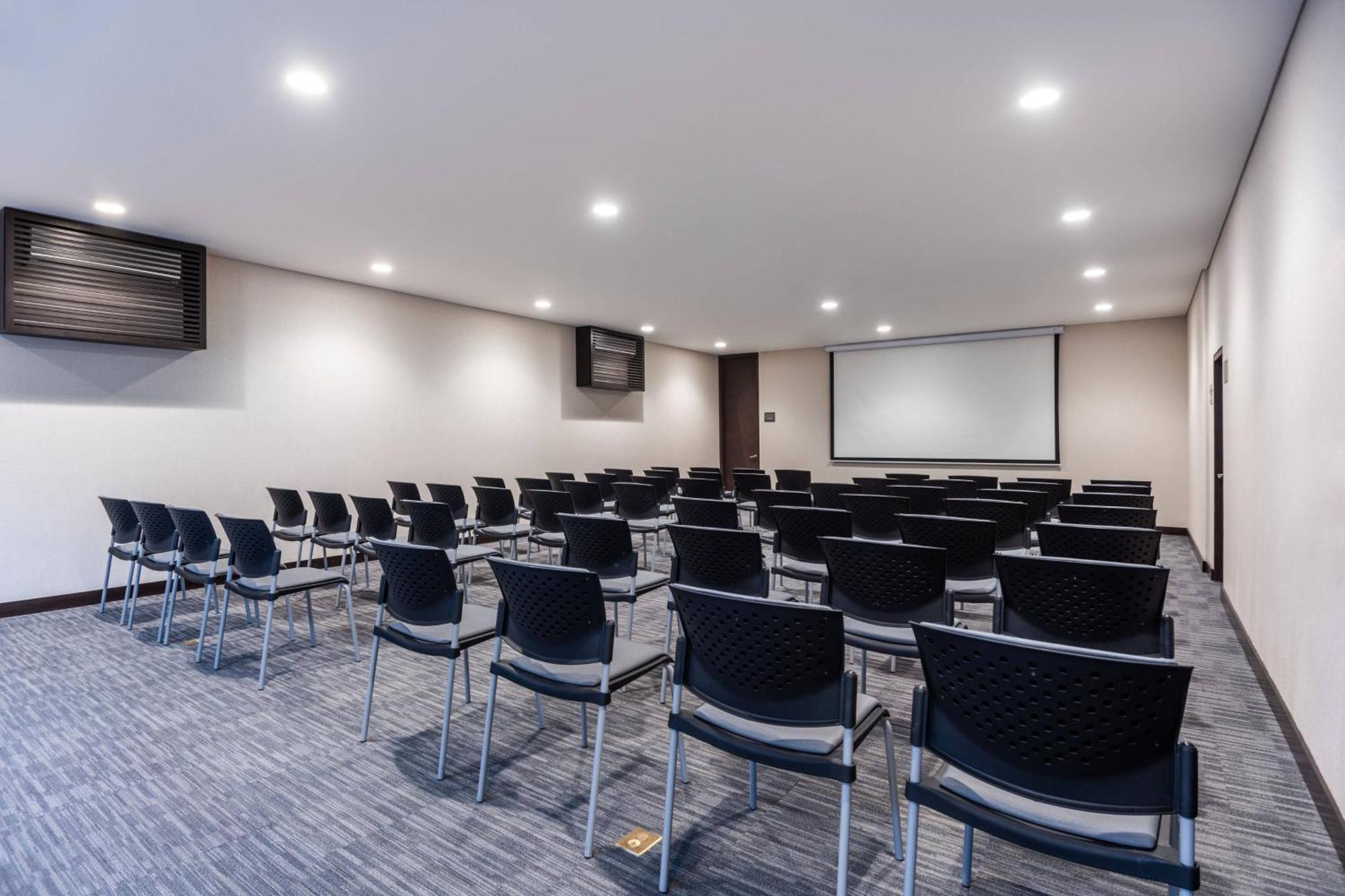 Ac Hotel By Marriott Bogota Zona T Bagian luar foto