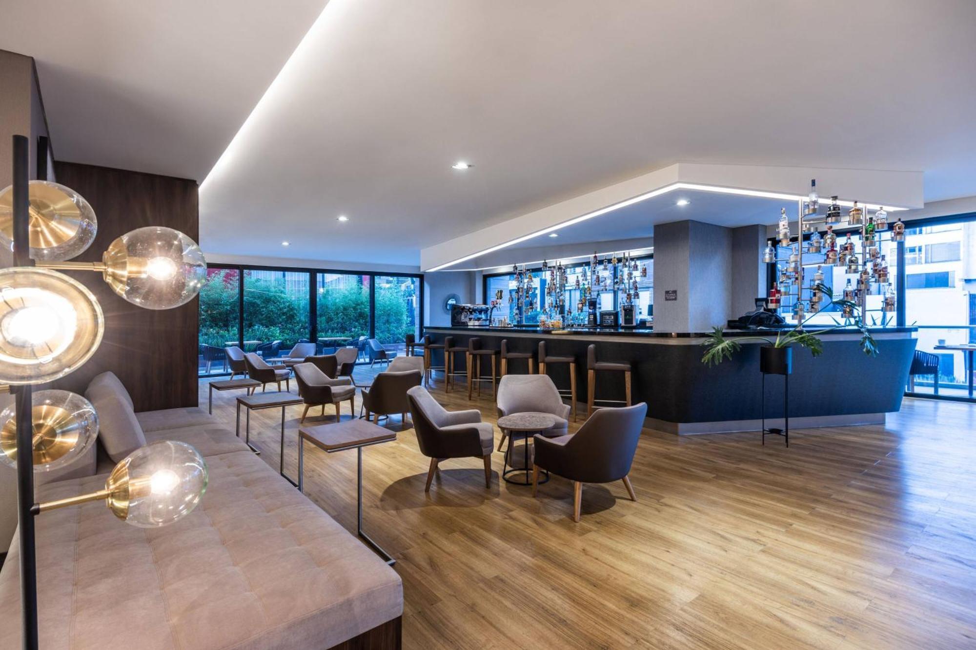 Ac Hotel By Marriott Bogota Zona T Bagian luar foto