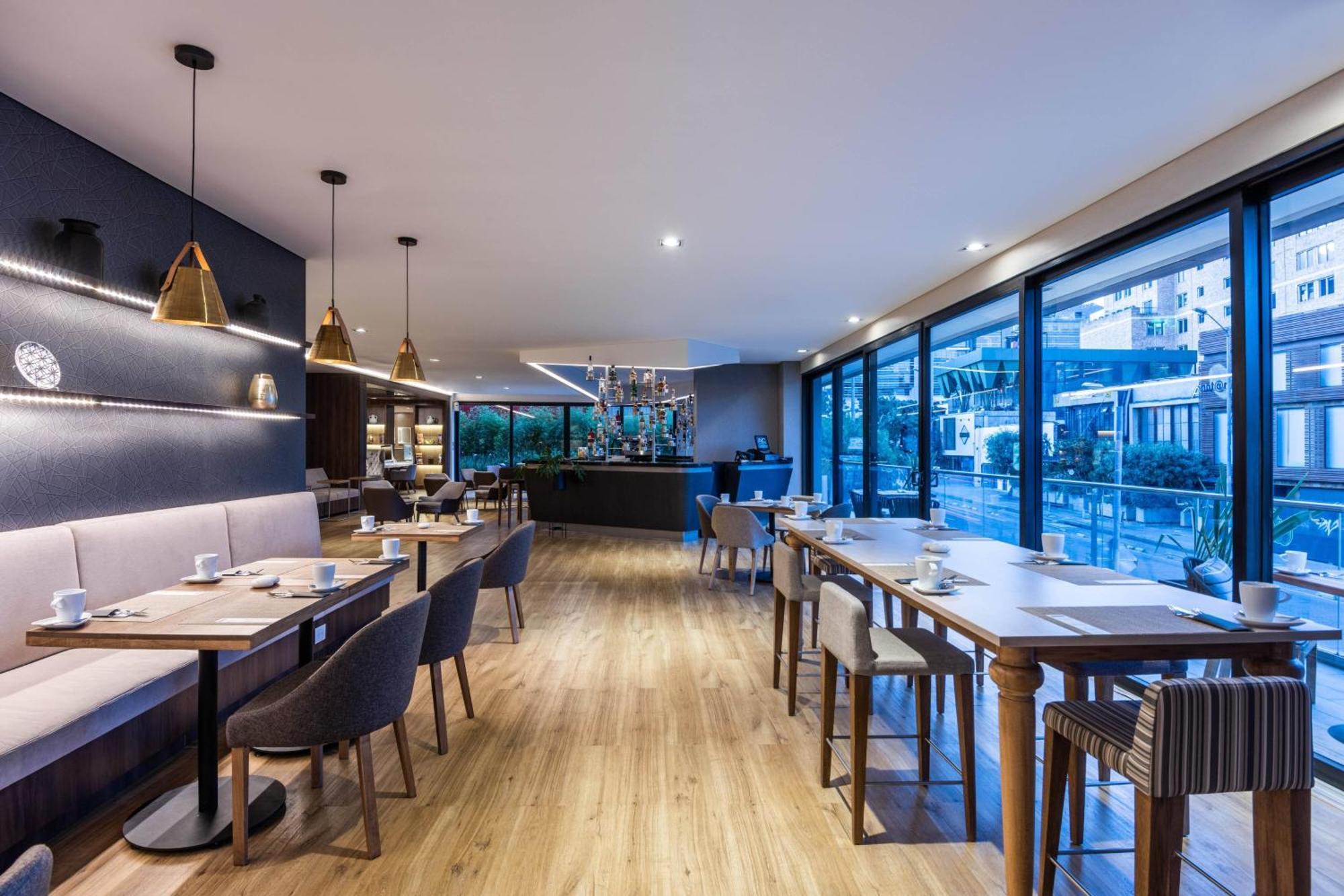Ac Hotel By Marriott Bogota Zona T Bagian luar foto