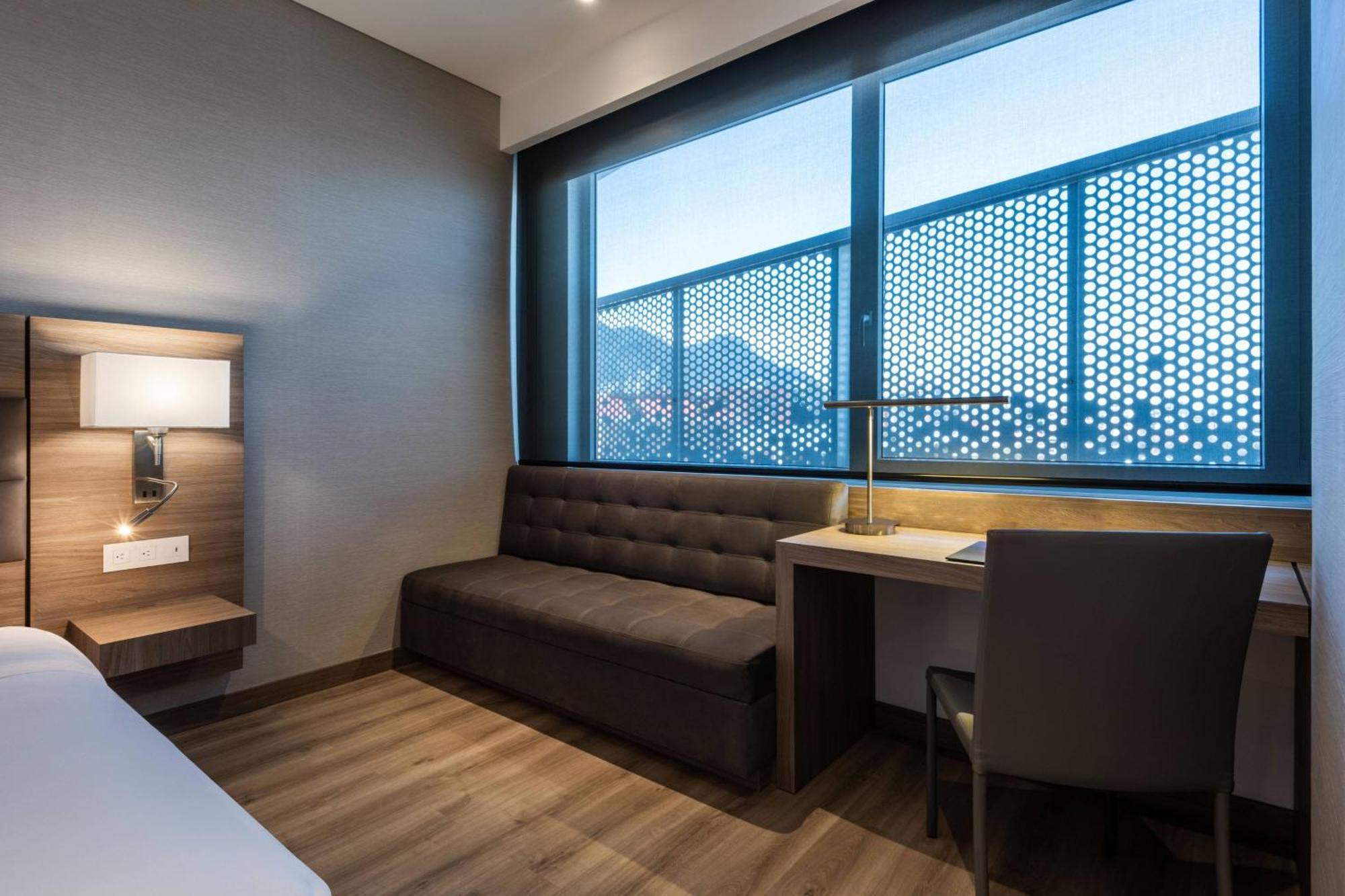 Ac Hotel By Marriott Bogota Zona T Bagian luar foto