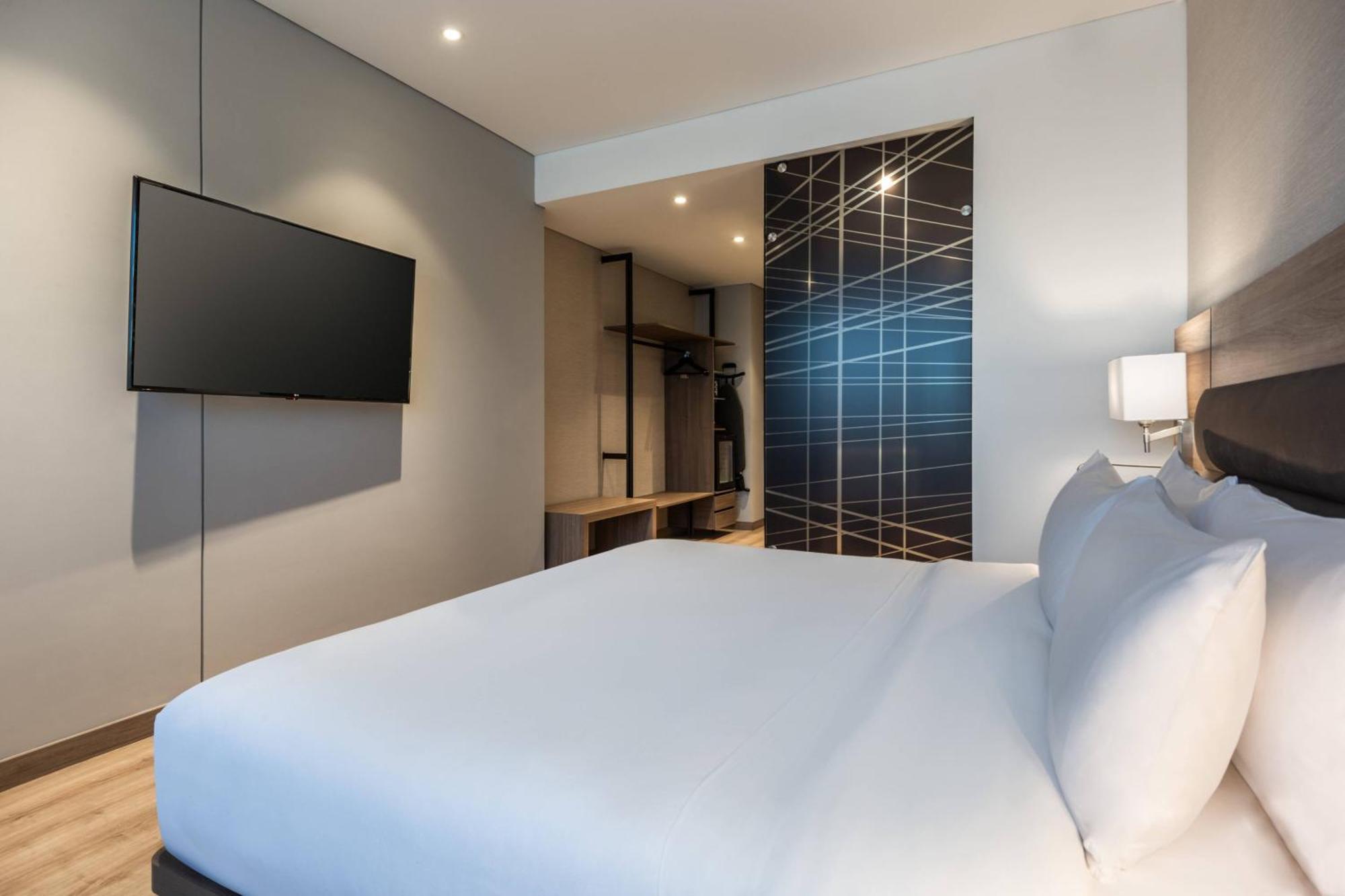 Ac Hotel By Marriott Bogota Zona T Bagian luar foto