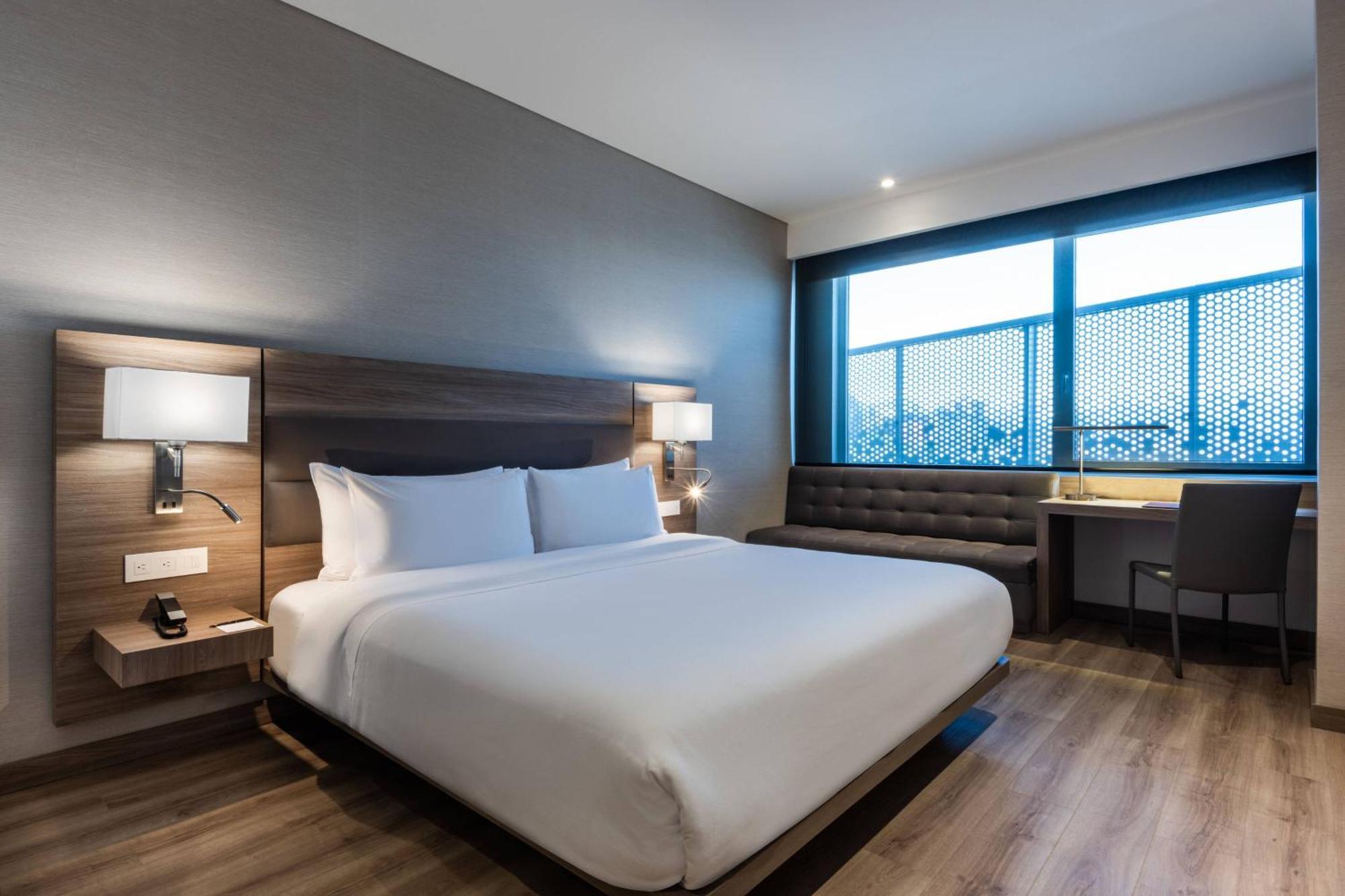 Ac Hotel By Marriott Bogota Zona T Bagian luar foto